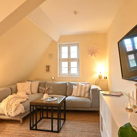 Apartment Tuermerstube - Scandi Style - In Der Historischen Hinterburg - Nahe Fulda *