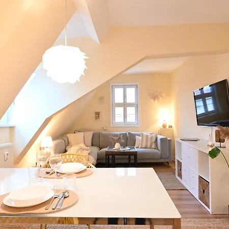 Tuermerstube - Scandi Style - In Der Historischen Hinterburg - Nahe Fulda *
