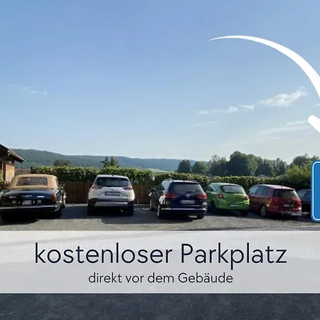 Tuermerstube - In Der Hinterburg - Mit Aufzug, Parkplatz, E-ladestation & Garten - Hunde Willkommen Schlitz