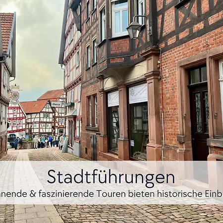 Apartment Tuermerstube - In Der Hinterburg - Mit Aufzug, Parkplatz, E-ladestation & Garten - Hunde Willkommen *