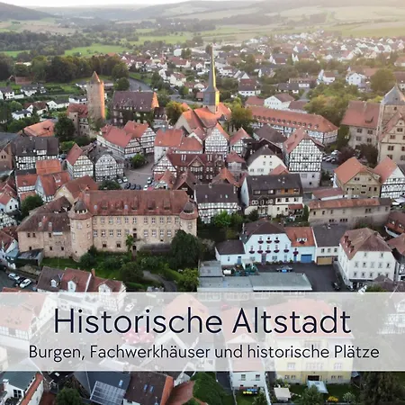 Apartment Tuermerstube - In Der Hinterburg - Mit Aufzug, Parkplatz, E-ladestation & Garten - Hunde Willkommen