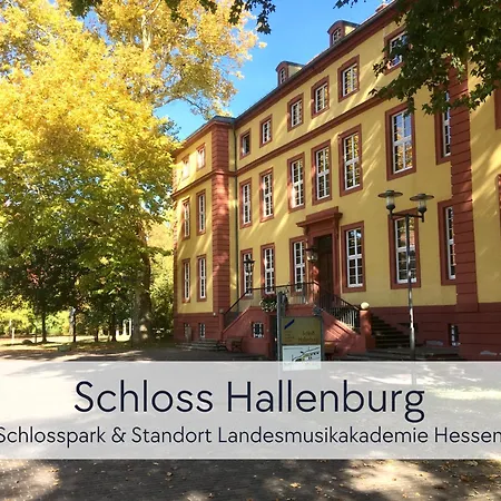 Tuermerstube - In Der Hinterburg - Mit Aufzug, Parkplatz, E-ladestation & Garten - Hunde Willkommen * Schlitz