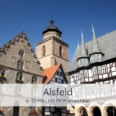Tuermerstube - In Der Hinterburg - Mit Aufzug, Parkplatz, E-ladestation & Garten - Hunde Willkommen * Schlitz