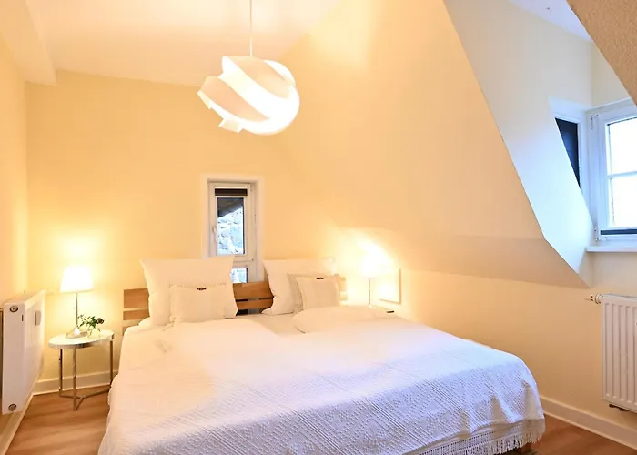 Apartman Tuermerstube - In Der Hinterburg - Mit Aufzug, Parkplatz, E-ladestation & Garten - Hunde Willkommen Schlitz