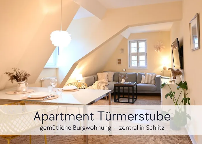 Tuermerstube - In Der Hinterburg - Mit Aufzug, Parkplatz, E-ladestation & Garten - Hunde Willkommen Apartman *