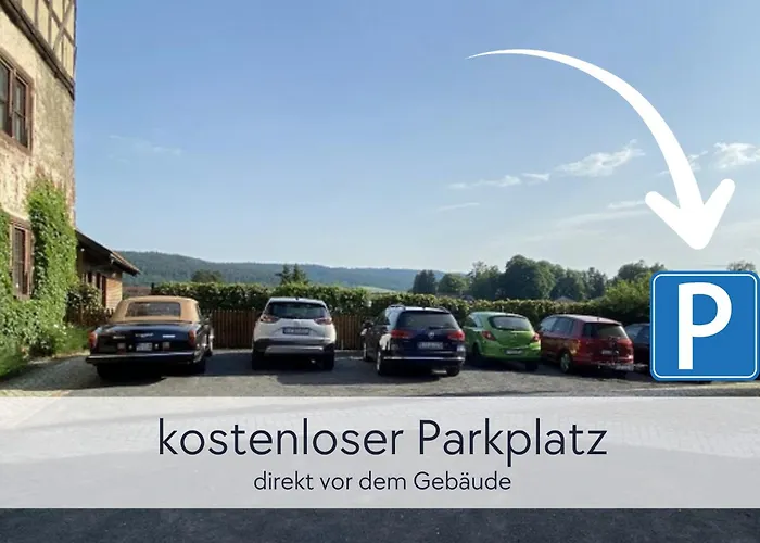 Tuermerstube - In Der Hinterburg - Mit Aufzug, Parkplatz, E-ladestation & Garten - Hunde Willkommen Schlitz