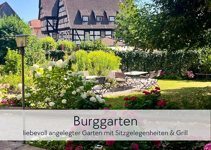 Tuermerstube - In Der Hinterburg - Mit Aufzug, Parkplatz, E-ladestation & Garten - Hunde Willkommen Apartman Schlitz